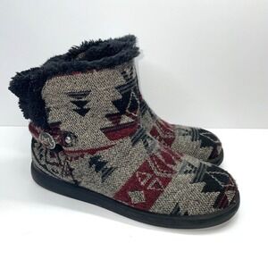 Indigo Road Ashley Red Aztec Style Black and Red Faux Fur Shortie Boots Size 9.5